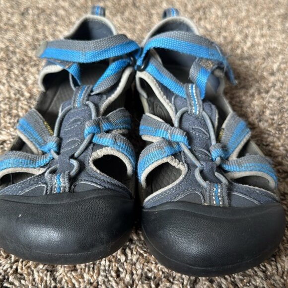 Keen Boys Youths Sandles Blue Size Approx 4 - Picture 6 of 9